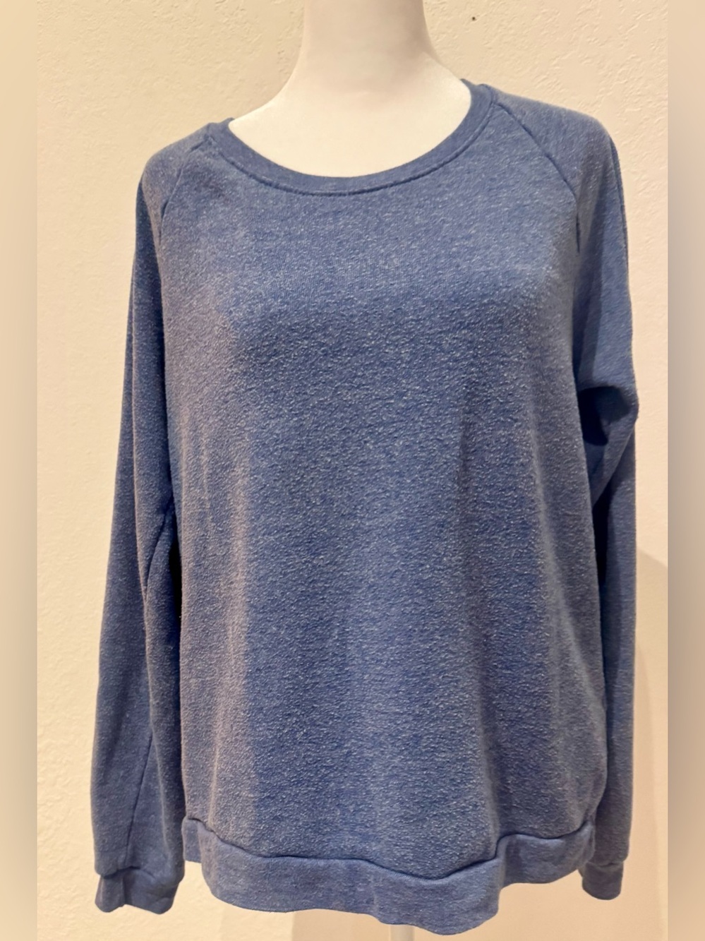 Alternative Apparel cozy heathered dusty blue raglan sleeve crewneck sweatshirt